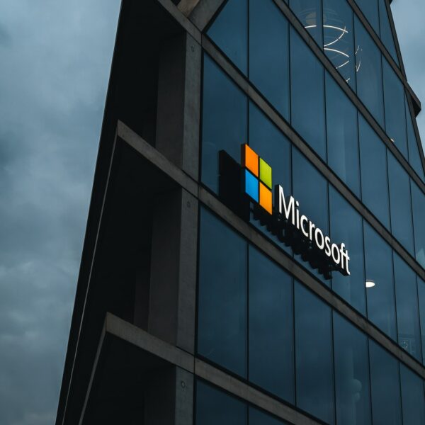Microsoft warnt vor Zero-Day-Angriffen auf Office, kein Patch verfügbar!